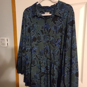 LOGO Lori Goldstein 1X Green Stencil Blouse Top